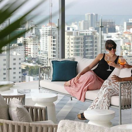 Courtyard By Marriott Santo Domingo Piantini Hotel Buitenkant foto