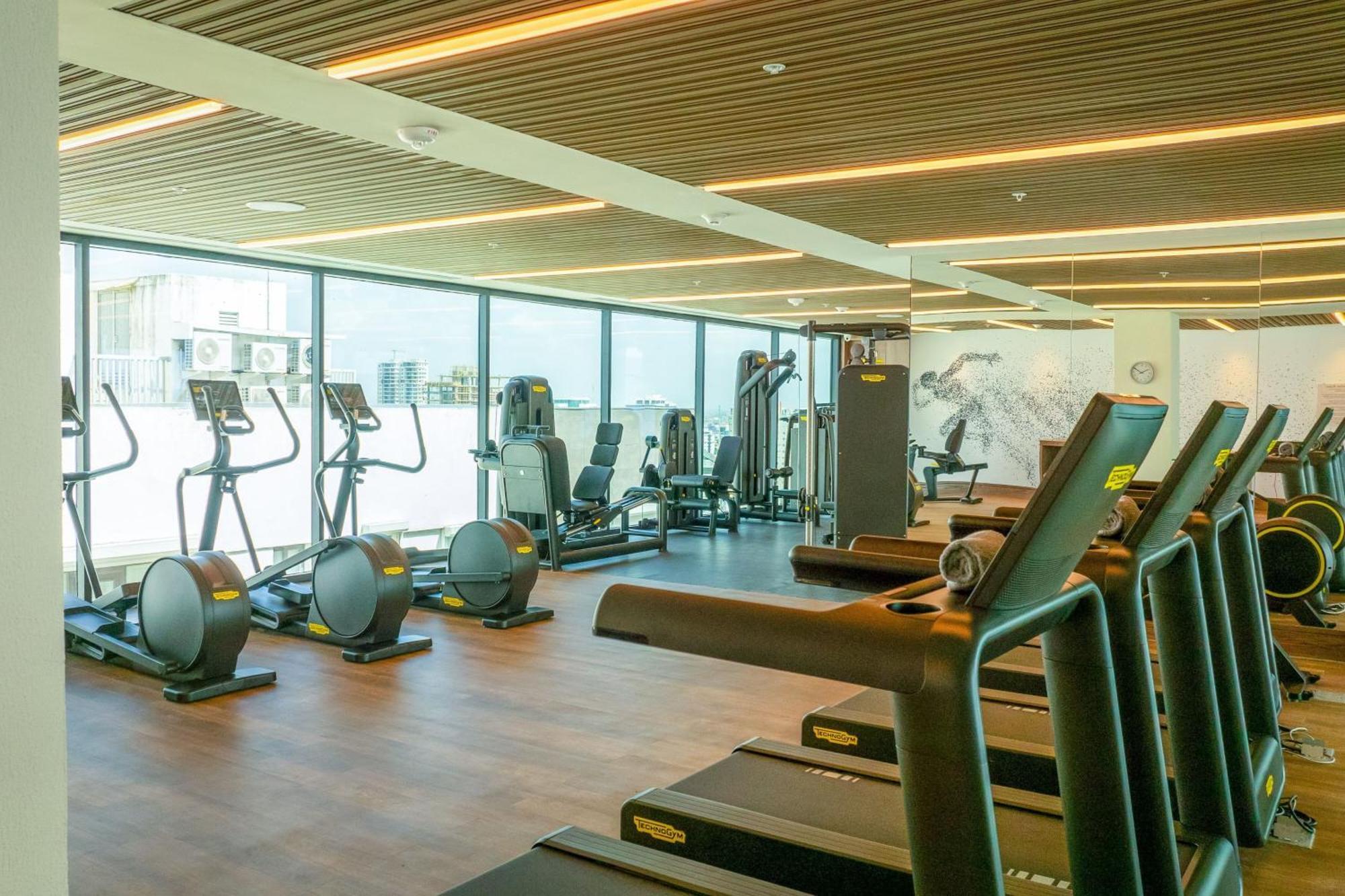 Courtyard By Marriott Santo Domingo Piantini Hotel Buitenkant foto
