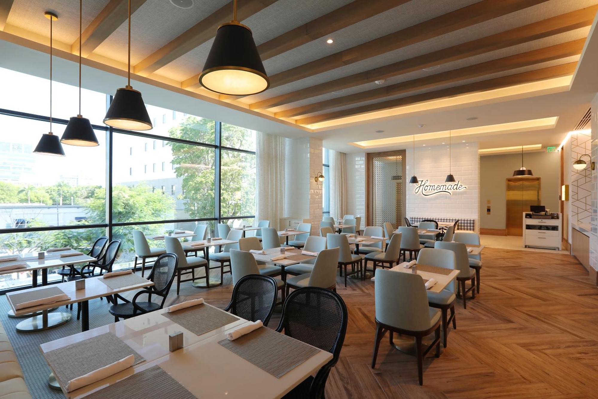 Courtyard By Marriott Santo Domingo Piantini Hotel Buitenkant foto