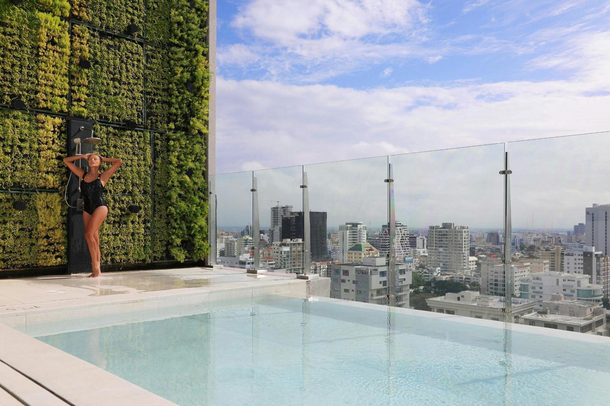Courtyard By Marriott Santo Domingo Piantini Hotel Buitenkant foto