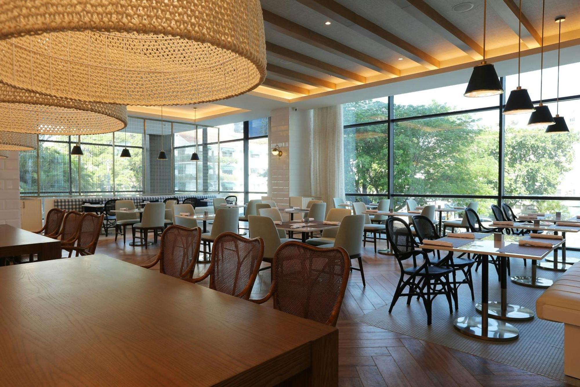 Courtyard By Marriott Santo Domingo Piantini Hotel Buitenkant foto